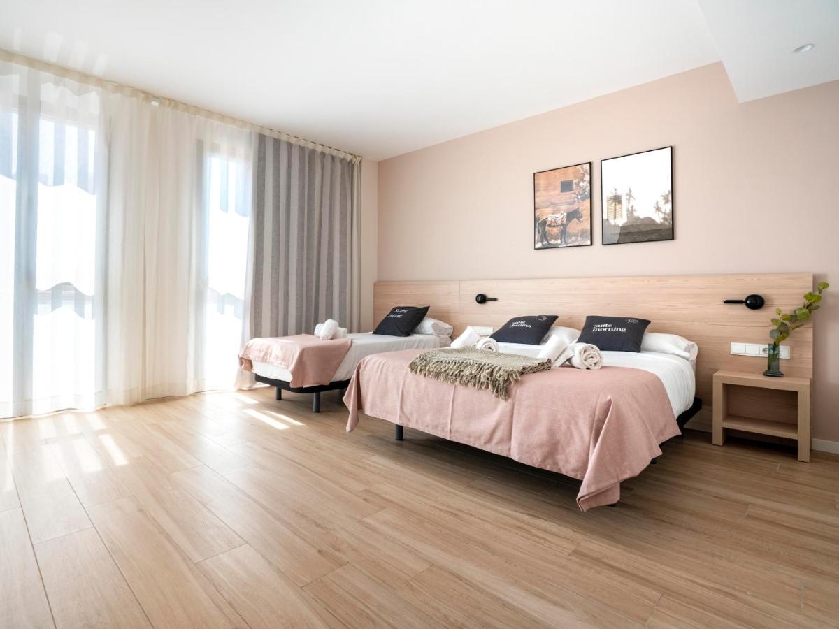 Hotel Limehome Carrer De Besalu 82 Barcellona