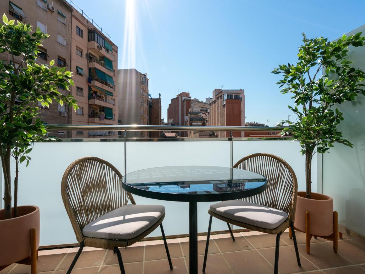 Limehome Carrer De Besalu 82 Barcellona